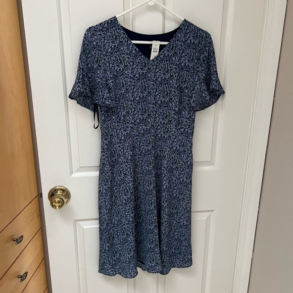 Talbots Short Sleeve Dress NWT Size 2 Petite - Picture 2 of 11
